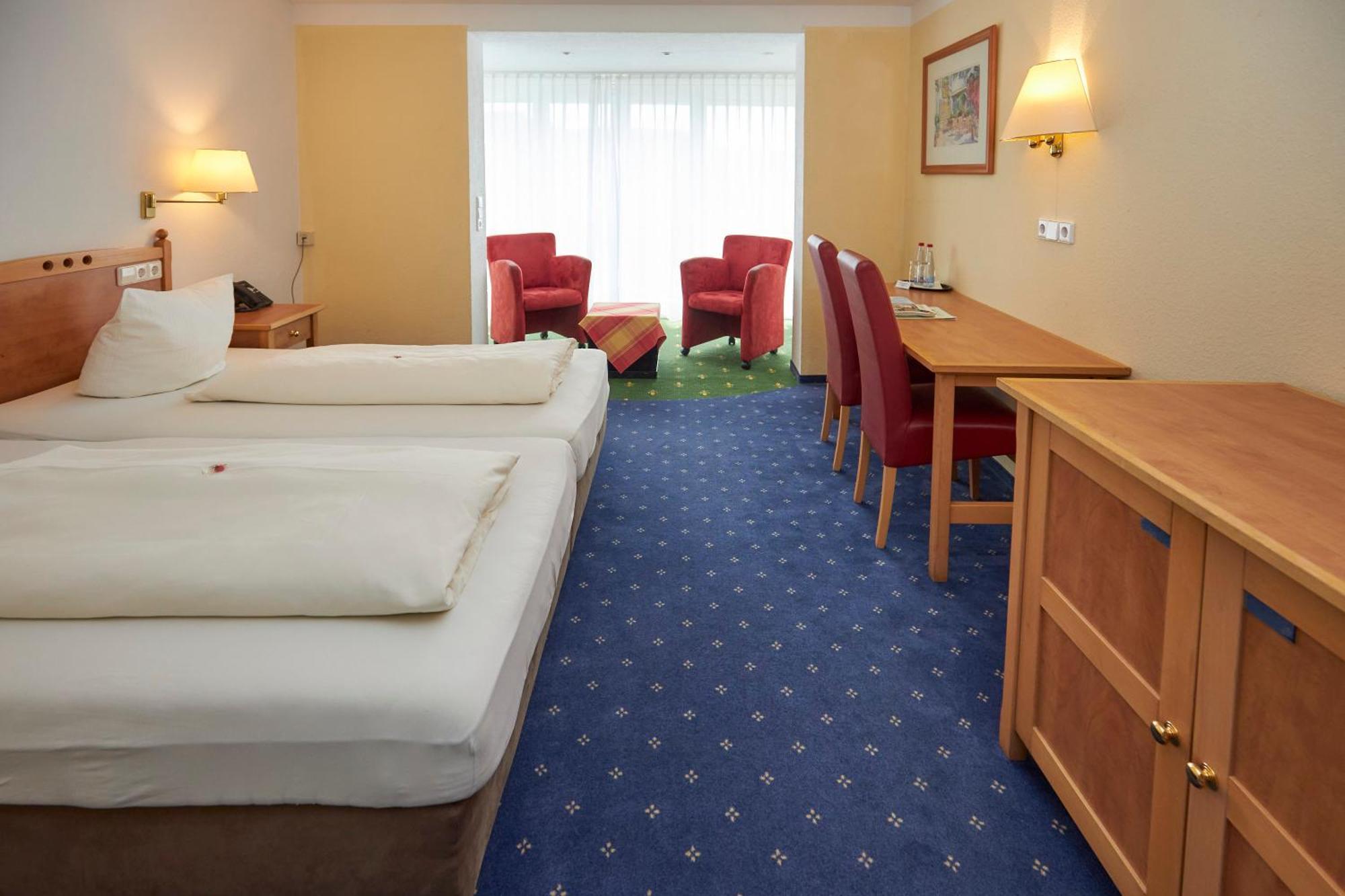 Flair Hotel Landgasthof Roger Löwenstein Kültér fotó