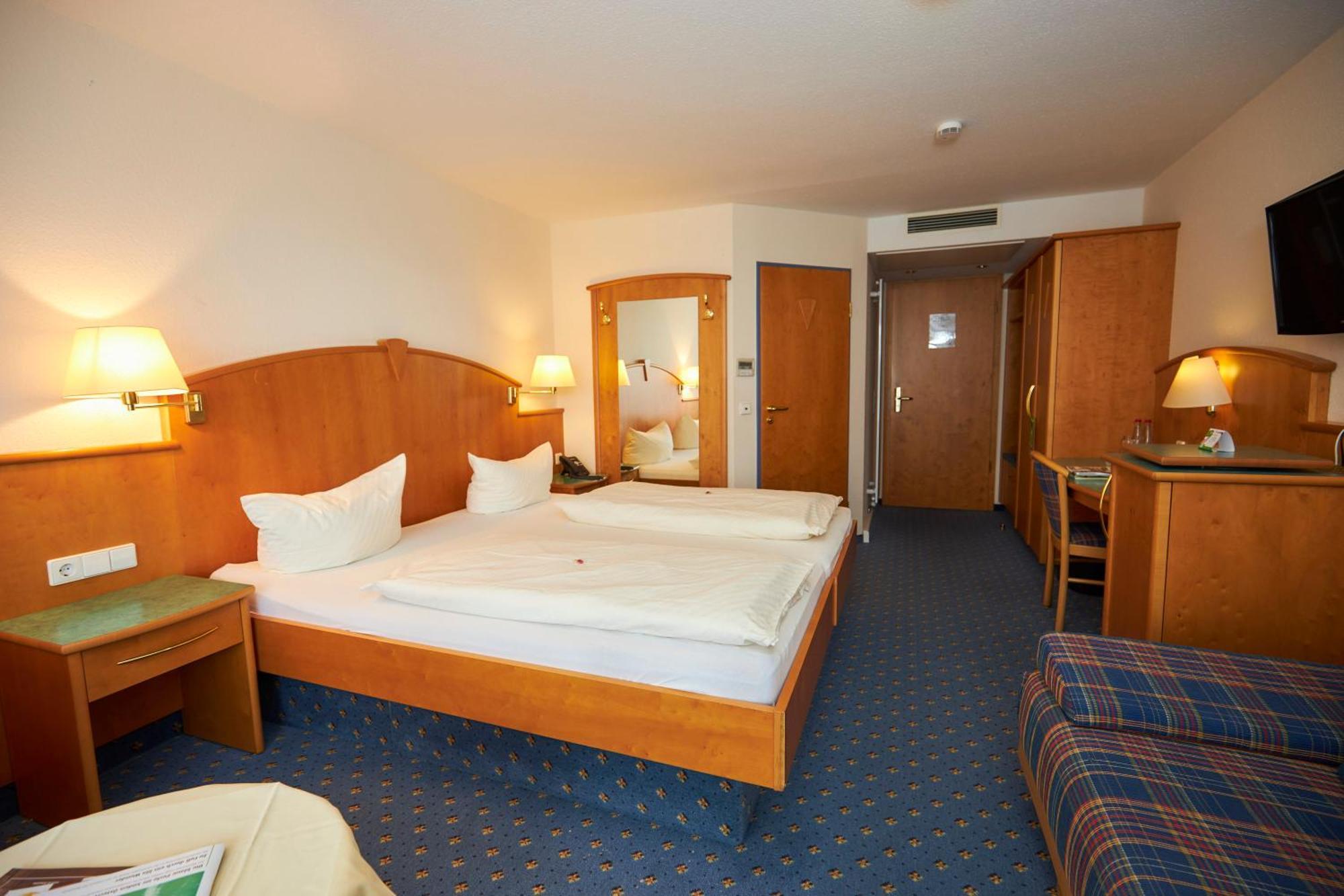 Flair Hotel Landgasthof Roger Löwenstein Kültér fotó