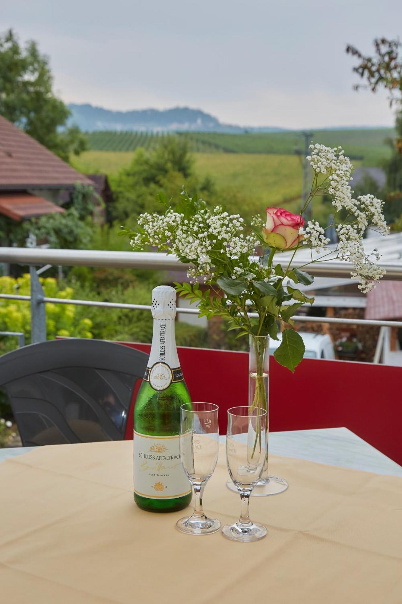 Flair Hotel Landgasthof Roger Löwenstein Kültér fotó